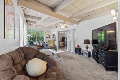 Casa en venta en Gainesville, Florida, 3 dormitorios, 208.29 m2 № 1803413 - foto 19
