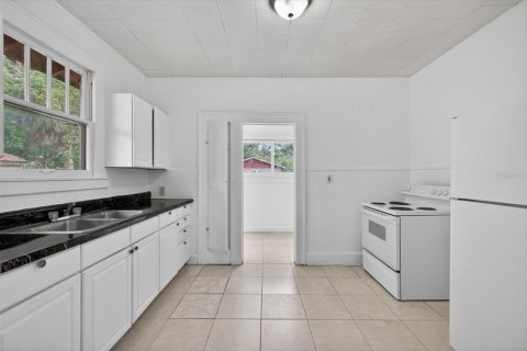 Propiedad comercial en venta en Saint Petersburg, Florida, 4 dormitorios, 130.06 m2 № 2223195 - foto 5