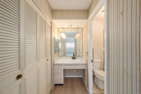 Купить кондоминиум в Клируотер, Флорида 4 комнаты, 82.31м2, № 1844760 - фото 15