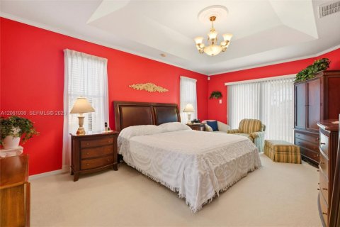 Casa en venta en Cape Coral, Florida, 4 dormitorios, 218.88 m2 № 2254764 - foto 20