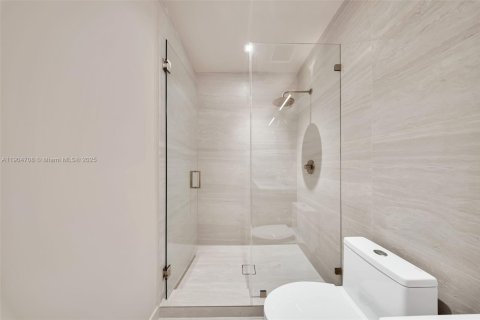 Купить виллу или дом в Майами, Флорида 3 спальни, 196.95м2, № 1972829 - фото 13