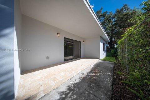 Купить виллу или дом в Майами, Флорида 3 спальни, 196.95м2, № 1972829 - фото 5