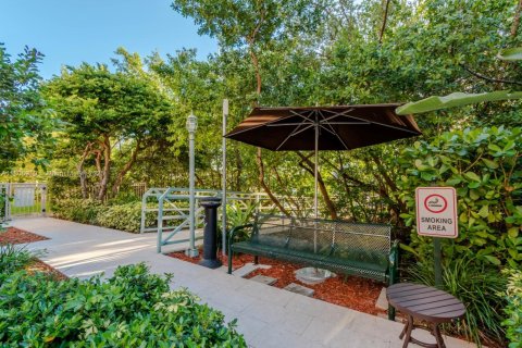 Condo in Aventura, Florida, 2 bedrooms  № 1739601 - photo 24