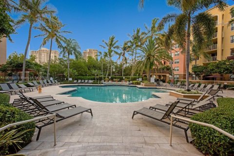 Condo in Aventura, Florida, 2 bedrooms  № 1739601 - photo 25