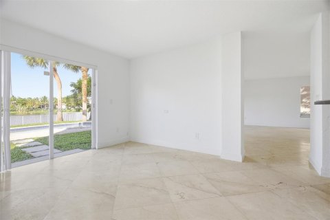 Casa en venta en Miramar, Florida, 4 dormitorios, 190.36 m2 № 1957252 - foto 12