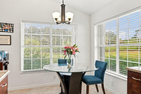 Villa ou maison à vendre à Port St. Lucie, Floride: 2 chambres, 166.02 m2 № 2412350 - photo 12