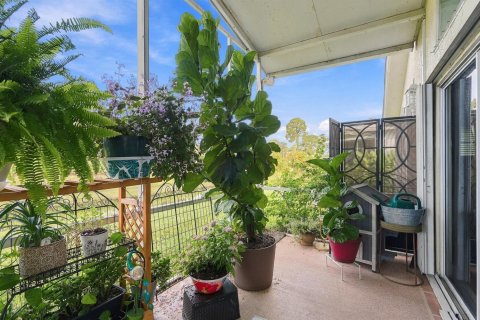 Villa ou maison à vendre à Port St. Lucie, Floride: 2 chambres, 166.02 m2 № 2412350 - photo 26