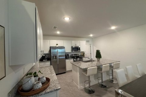 Adosado en alquiler en Winter Garden, Florida, 2 dormitorios, 119.29 m2 № 1882712 - foto 3