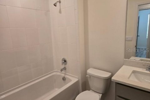 Casa en alquiler en Winter Haven, Florida, 4 dormitorios, 161.65 m2 № 1769345 - foto 19
