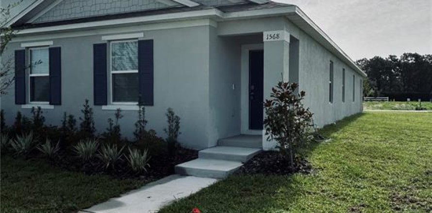 Casa en Winter Haven, Florida 4 dormitorios, 161.65 m2 № 1769345