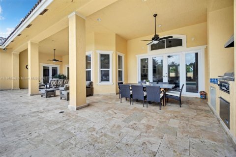House in Southwest Ranches, Florida 7 bedrooms, 465.16 sq.m. № 1848801 - photo 30