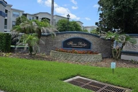 Condo in Kissimmee, Florida, 3 bedrooms № 2201697 - photo 30