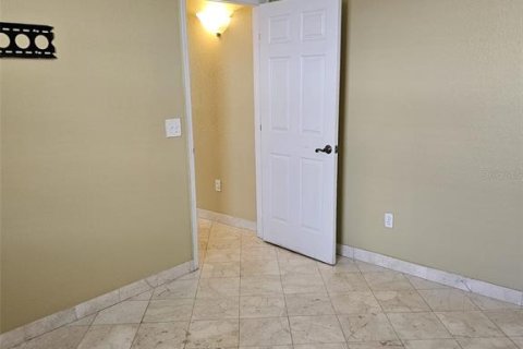 Condo in Kissimmee, Florida, 3 bedrooms № 2201697 - photo 18