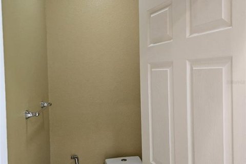 Condo in Kissimmee, Florida, 3 bedrooms № 2201697 - photo 17