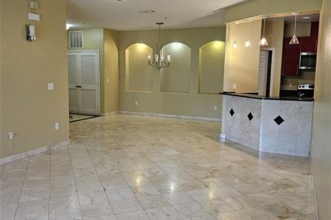 Condo in Kissimmee, Florida, 3 bedrooms № 2201697 - photo 3