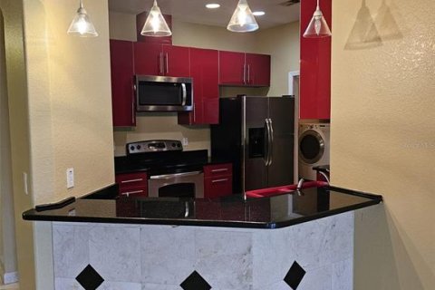 Condo in Kissimmee, Florida, 3 bedrooms № 2201697 - photo 9
