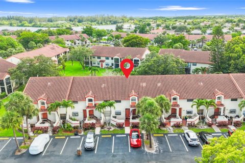 Condo in Deerfield Beach, Florida, 2 bedrooms  № 1804324 - photo 2