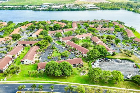 Condo in Deerfield Beach, Florida, 2 bedrooms  № 1804324 - photo 26
