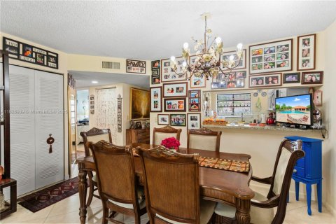 Condo in Deerfield Beach, Florida, 2 bedrooms  № 1804324 - photo 17