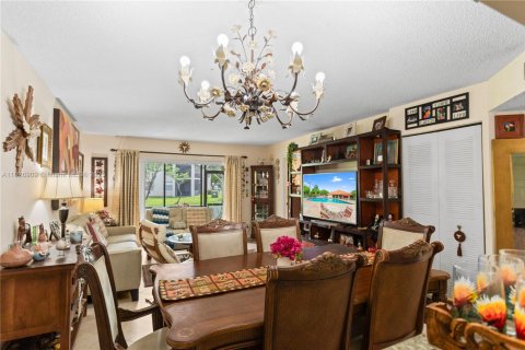 Condo in Deerfield Beach, Florida, 2 bedrooms  № 1804324 - photo 12