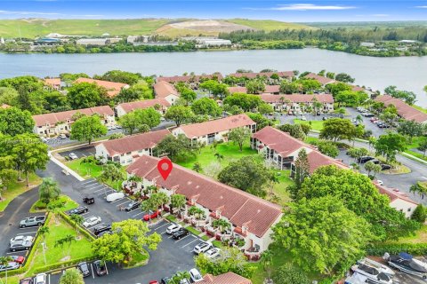 Condo in Deerfield Beach, Florida, 2 bedrooms  № 1804324 - photo 3