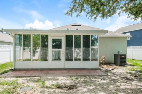 Снять в аренду виллу или дом в Раскин, Флорида 3 спальни, 121.89м2, № 1918137 - фото 16