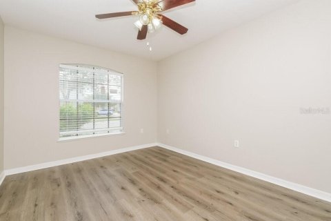 Снять в аренду виллу или дом в Раскин, Флорида 3 спальни, 121.89м2, № 1918137 - фото 12