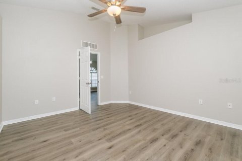 Снять в аренду виллу или дом в Раскин, Флорида 3 спальни, 121.89м2, № 1918137 - фото 10