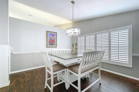 House in New Port Richey, Florida 4 bedrooms, 265.7 sq.m. № 1782533 - photo 27