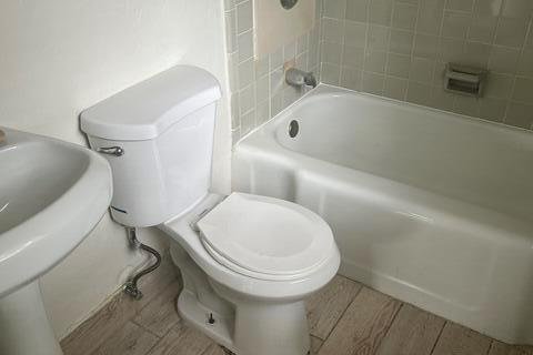 House in Fort Lauderdale, Florida 2 bedrooms, 110.93 sq.m. № 2083490 - photo 15