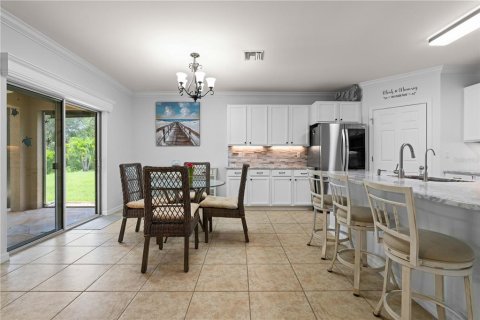 House in Punta Gorda, Florida 4 bedrooms, 171.5 sq.m. № 1884082 - photo 24