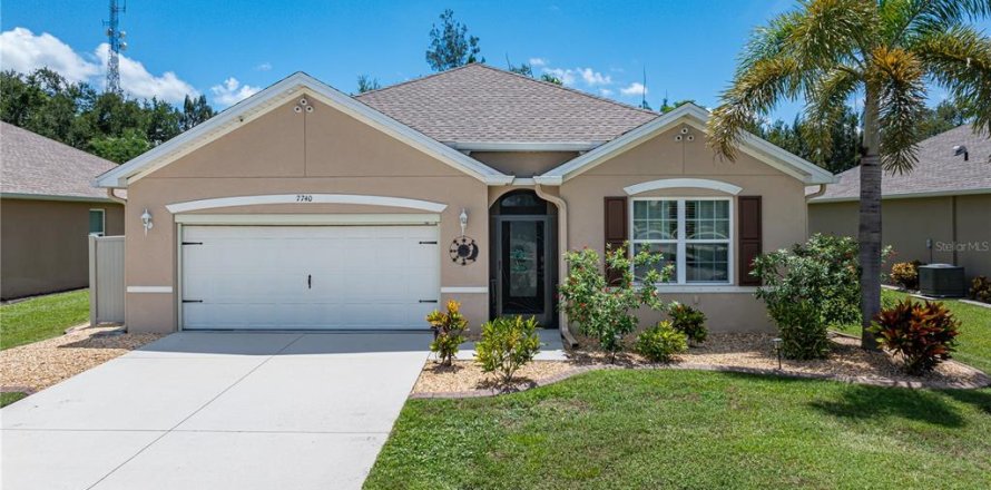House in Punta Gorda, Florida 4 bedrooms, 171.5 sq.m. № 1884082