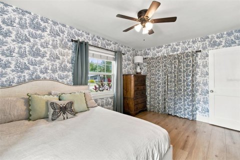 House in Tampa, Florida 2 bedrooms, 100.52 sq.m. № 2406254 - photo 27