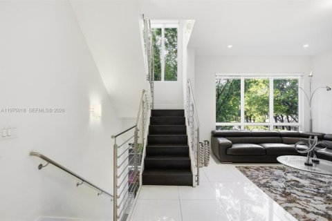 Купить таунхаус в Дорал, Флорида 4 спальни, 249.26м2, № 2045130 - фото 5