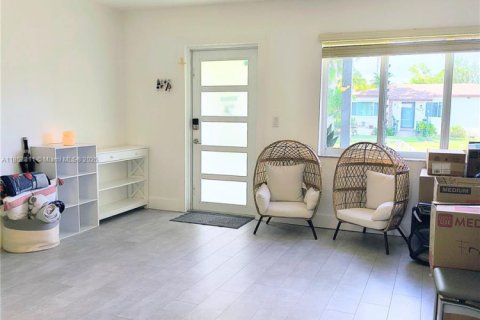 House in Miami, Florida 3 bedrooms № 1867365 - photo 16