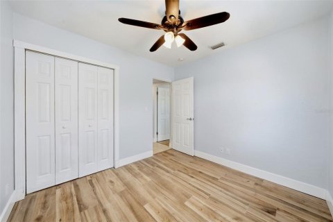 Villa ou maison à vendre à Saint Petersburg, Floride: 3 chambres, 144.28 m2 № 2398775 - photo 25