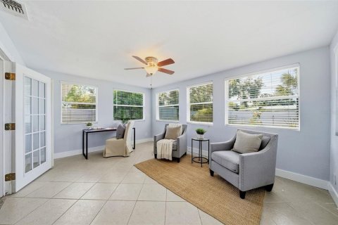 Villa ou maison à vendre à Saint Petersburg, Floride: 3 chambres, 144.28 m2 № 2398775 - photo 11