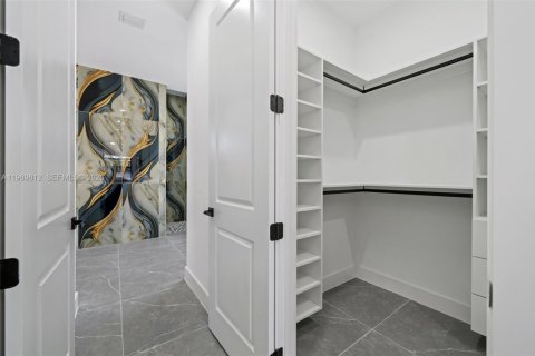 Купить виллу или дом в Кейп-Корал, Флорида 4 спальни, 215.72м2, № 2030637 - фото 22