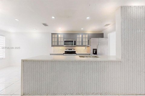 Adosado en venta en Plantation, Florida, 4 dormitorios, 187.66 m2 № 1987853 - foto 6