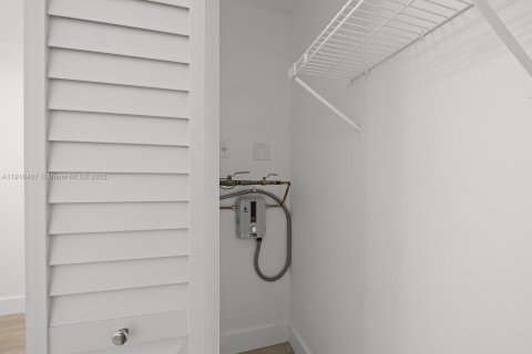 Condominio en venta en Pembroke Pines, Florida, 2 dormitorios, 110.74 m2 № 1972612 - foto 22