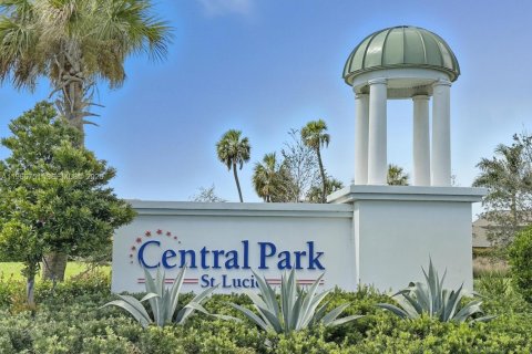 Купить виллу или дом в Порт-Сент-Луси, Флорида 3 спальни, 149.94м2, № 2029040 - фото 23