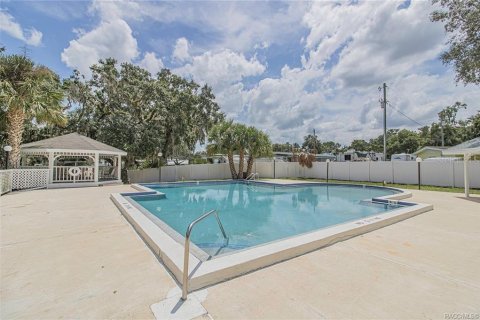 Townhouse in Inverness, Florida 2 bedrooms, 114.27 sq.m. № 1883558 - photo 30