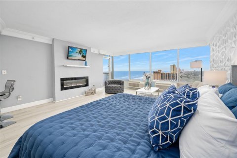 Condominio en venta en Daytona Beach, Florida, 1 dormitorio, 51.47 m2 № 2155614 - foto 2
