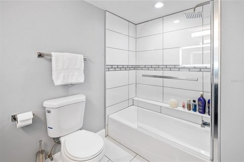 Condominio en venta en Daytona Beach, Florida, 1 dormitorio, 51.47 m2 № 2155614 - foto 20