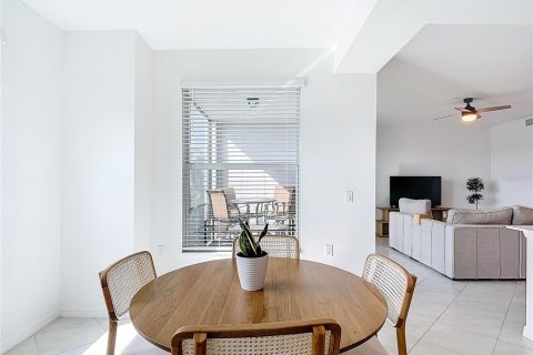 Купить кондоминиум в Пунта-Горда, Флорида 5 комнат, 126.9м2, № 1691066 - фото 16