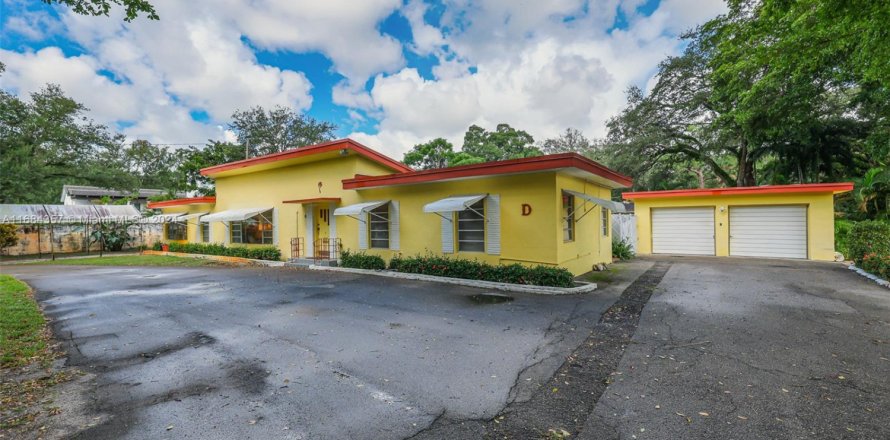 Villa ou maison à Fort Lauderdale, Floride 3 chambres, 160.16 m2 № 1705221