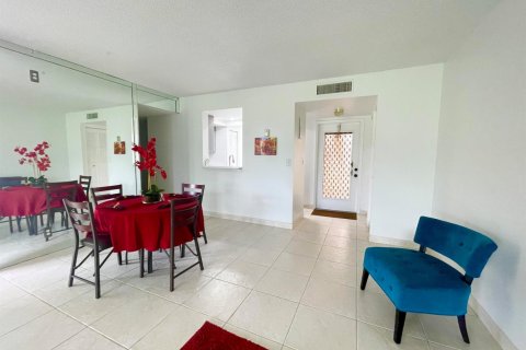 Condominio en venta en Margate, Florida, 1 dormitorio, 78.97 m2 № 2176043 - foto 13