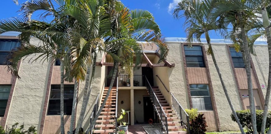 Condominio en Margate, Florida, 1 dormitorio  № 2176043