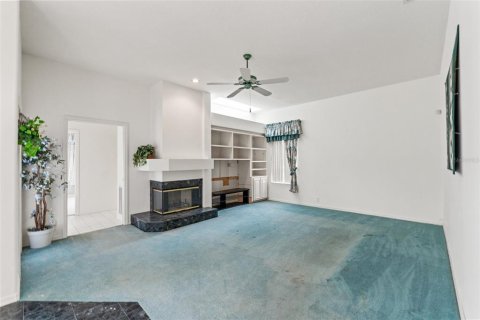 House in Spring Hill, Florida 4 bedrooms, 283.17 sq.m. № 1635877 - photo 23
