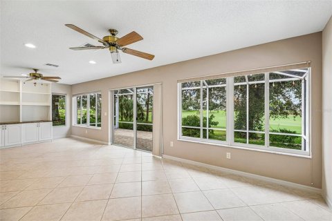 Casa en venta en The Villages, Florida, 3 dormitorios, 212.47 m2 № 2384454 - foto 17